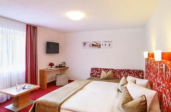 Garni Chasa Sulai Hotel