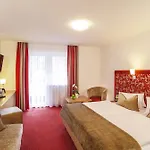 Ξενοδοχείο Garni Chasa Sulai 4*
