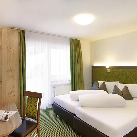 Garni Chasa Sulai Ισγκλ