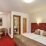 Garni Chasa Sulai Otel 4*