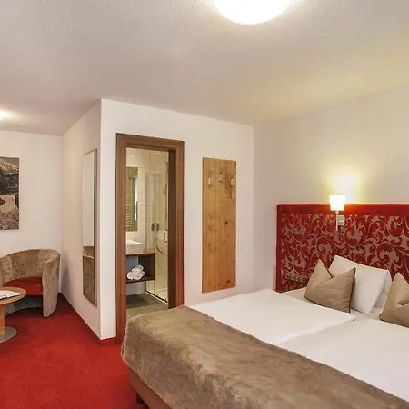 Garni Chasa Sulai Hotel 4*