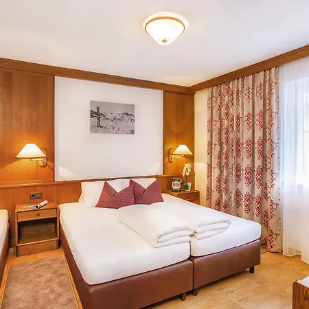 Garni Chasa Sulai 4*